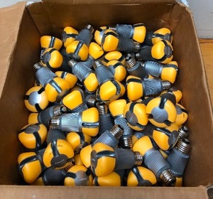 lot 264 image: Large Lot of PHILIPS Extra Long Lasting 25,000 Light Bulbs