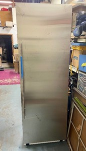 lot 3 image: Excellent Quality Working SUB-ZERO Integrated Column All-Refrigerator Model IC-27R