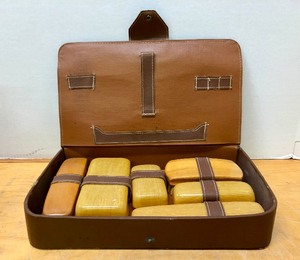 lot 342 image: Unused Vintage Celluloid Travel Vanity Set