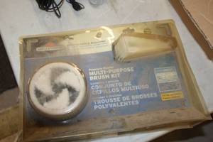 lot 669 image: Briggs & Stratton Pressure Washer Multi-Purpose Brush Kit
