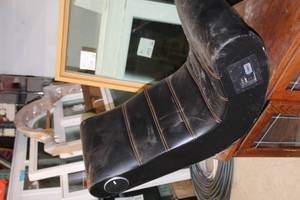lot 693 image: Rocker Gaming Chair