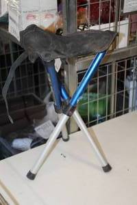 lot 703 image: Walkstool Collapsible Adjustable Stool