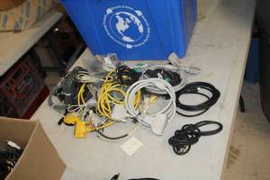 lot 734 image: Lot of (1 Tote) Assorted Computer Cables