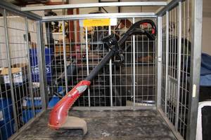 lot 598 image: Toro Electric Weed Trimmer