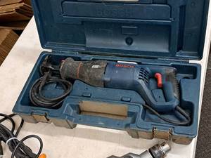 lot 616 image: Bosch Reciprocating Saw RS5 with Case