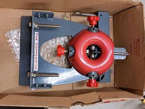 lot 625 image: The Coppermine Wire Stripping Tool (New )