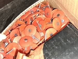 lot 630 image: Lot of (1 Box) 1 Plastic Cap Nails