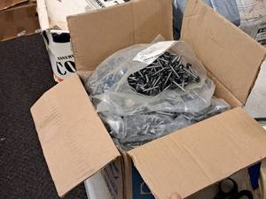 lot 633 image: Lot of (1 Box) Atlas Self-Sealing Fasteners #10-14x1-12