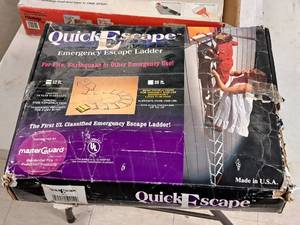 lot 647 image: Quick Escape Emergency Escape Ladder