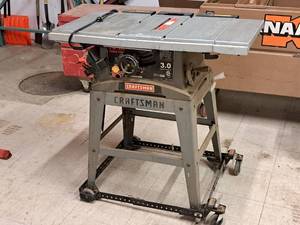 lot 560 image: Sears Craftsman 3-HP 10 Table Saw 137.248840