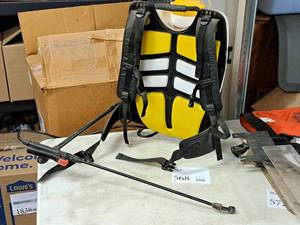 lot 568 image: Ground Work Pro Series Backpack Sprayer