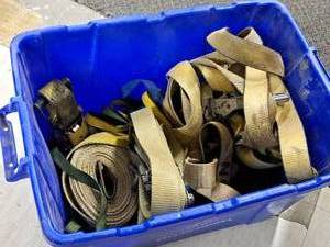 lot 570 image: Lot of (6) Tow Straps