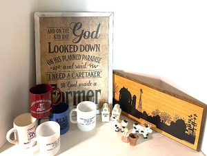 lot 106 image: Alden Co-Op S&P Farmer Lot Farmstead Sign
