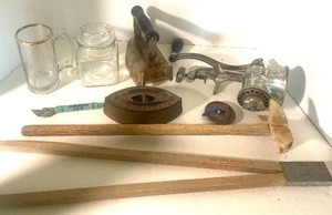 lot 120 image: Primitive Tool Lot Misc Items Rendering Tools with Advertising
