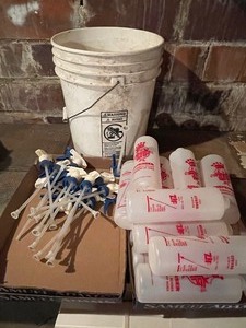 lot 164 image: Fifteen ZIF Spray Bottles and a 5gal Bucket