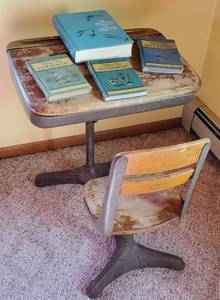 lot 117 image: Vintage School Desk with Antique Books