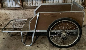 lot 11 image: Troy Built Garden Way Cart