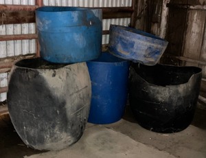 lot 13 image: Five Plastic Tubs Barrels