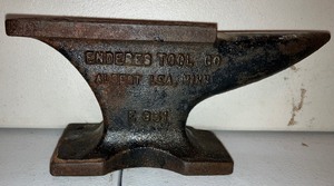 lot 26 image: Small Anvil - Enderes Tool Co Albert Lea E951