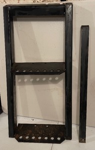 lot 48 image: Tractor Step for Case Magnum 7140