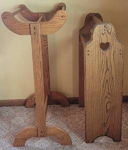 lot 146 image: Pair of Wooden Quilt Racks