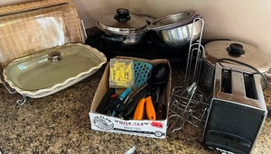lot 202 image: Kitchen Cookware Lot Toaster, Griddle, Electric Skillet, Pyrex MISC