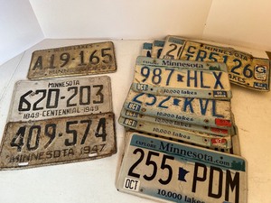 lot 209 image: Minnesota License Plates Used 1947 -49-67 and Later