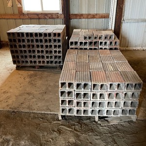 lot 307 image: Three Pallets of Clay Block