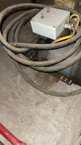 lot 314 image: Hydraulic Pump, Motor and Hose