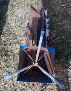 lot 312 image: Grain Bin Roof Mounted Gravity Propelled Stirator
