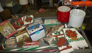 Big Christmas lot - dcor, towels, hotpads, ice buckets, tree