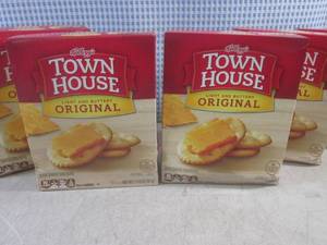 (C-2) 6 Boxes of Town House Origina...