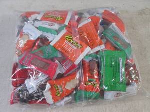 (B-1) 2 Pounds of Assorted Bite Siz...
