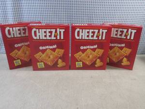 (B-2) 4 Boxes of Cheez-It Original ...