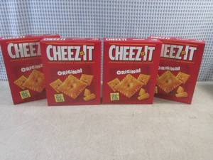 (B-2) 4 Boxes of Cheez-It Original ...