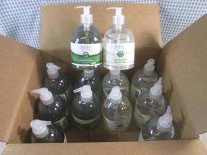 (BS) 12 Pump Bottles of Liquid Hand...