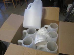 (EW7) Case of 12 Large Empty Contai...