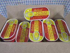 (B-2) Box of 25 Cans Flat Fillets o...
