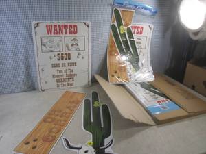 (EW4) 12 Party Cutouts Sets - 3 per...