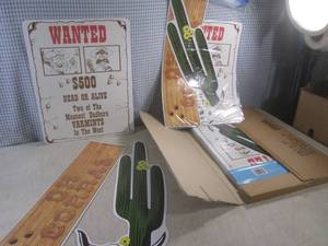 (EW4) 12 Party Cutouts Sets - 3 per...