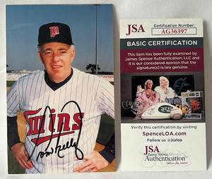 lot 46B image: Tom Kelly Signed 3x5 Post Card with JSA COA - Minnesota Twins Baseball