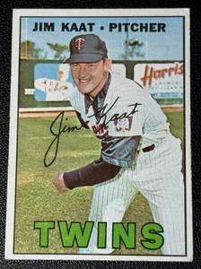 lot 119A image: Jim Kaat 1967 Topps #300 Vintage Minnesota Twins Baseball Card