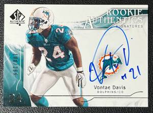 lot 39D image: Vontae Davis Auto RC 299 2009 SP Authentic #370, numbered 100299, Rookie Signed Football Card
