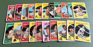 lot 77C image: 1959 Topps 21 Card Vintage Baseball Lot