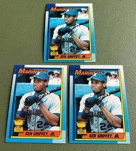 lot 98 image: Ken Griffey Jr. 3 Card Rookie Cup Lot 1990 Topps #336 Baseball Cards