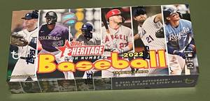 lot 6 image: 2022 Topps Heritage High Number Hobby Box - NewSealed - Baseball Cards