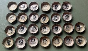 lot 204 image: 26 Vintage Baseball Bottle Caps (Tab, Fresca, Coke) w Stars - Killebrew, Oliva, Brooks and Frank Robinson, Kaline and more