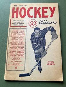 lot 184 image: 1948-1949 Hockey Album Vintage
