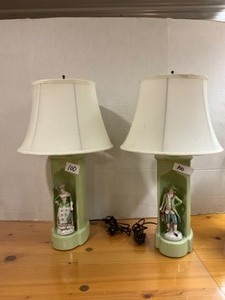 2 Vintage green lamps