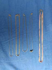 lot 68 image: 5 Costume Necklaces 16 to 20 